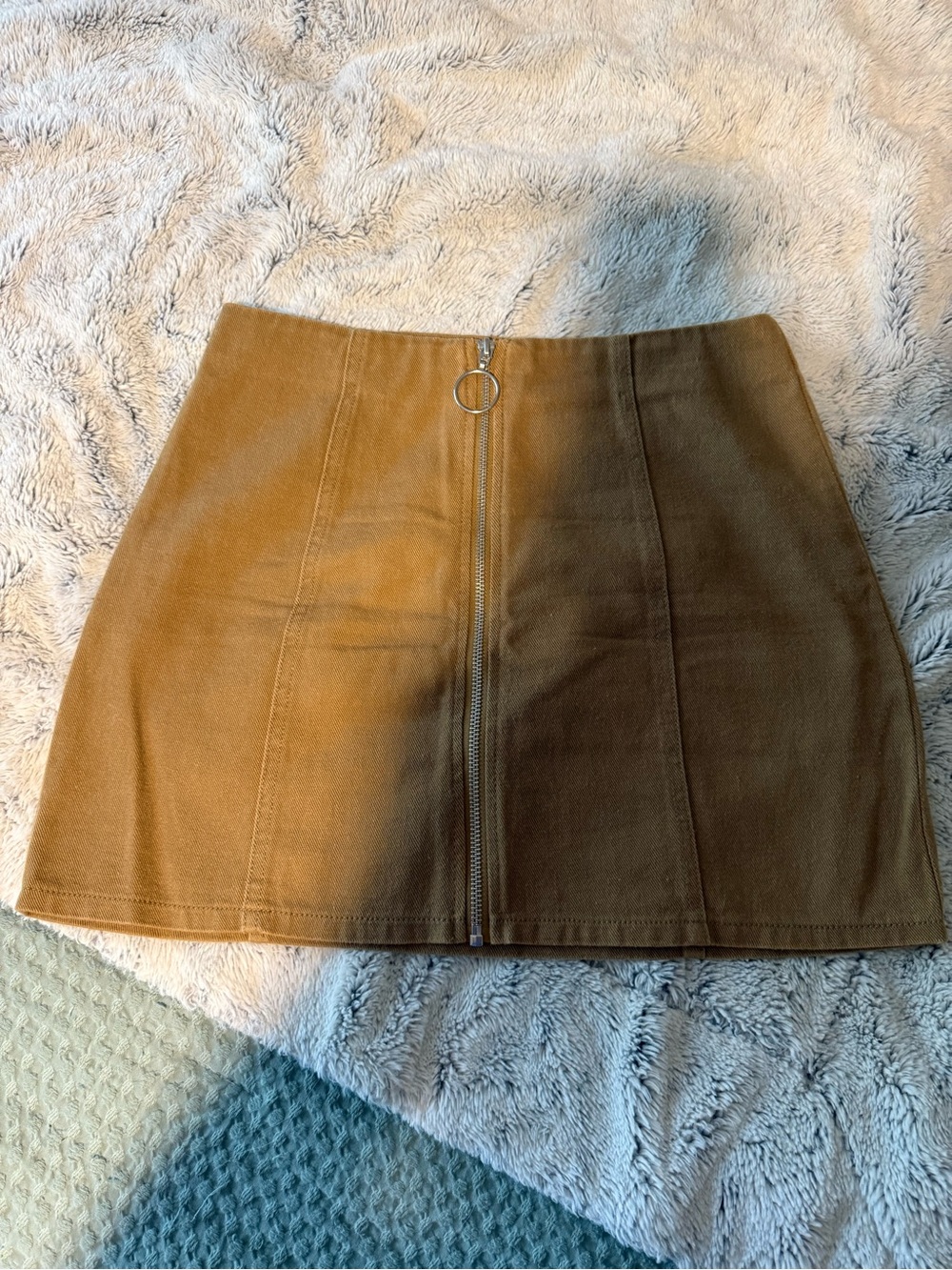 Chloe & Katie Camel Zip-Front Mini Skirt